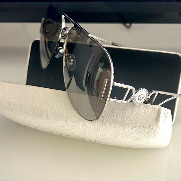 Versace Sunglasses - Picture 3 of 3